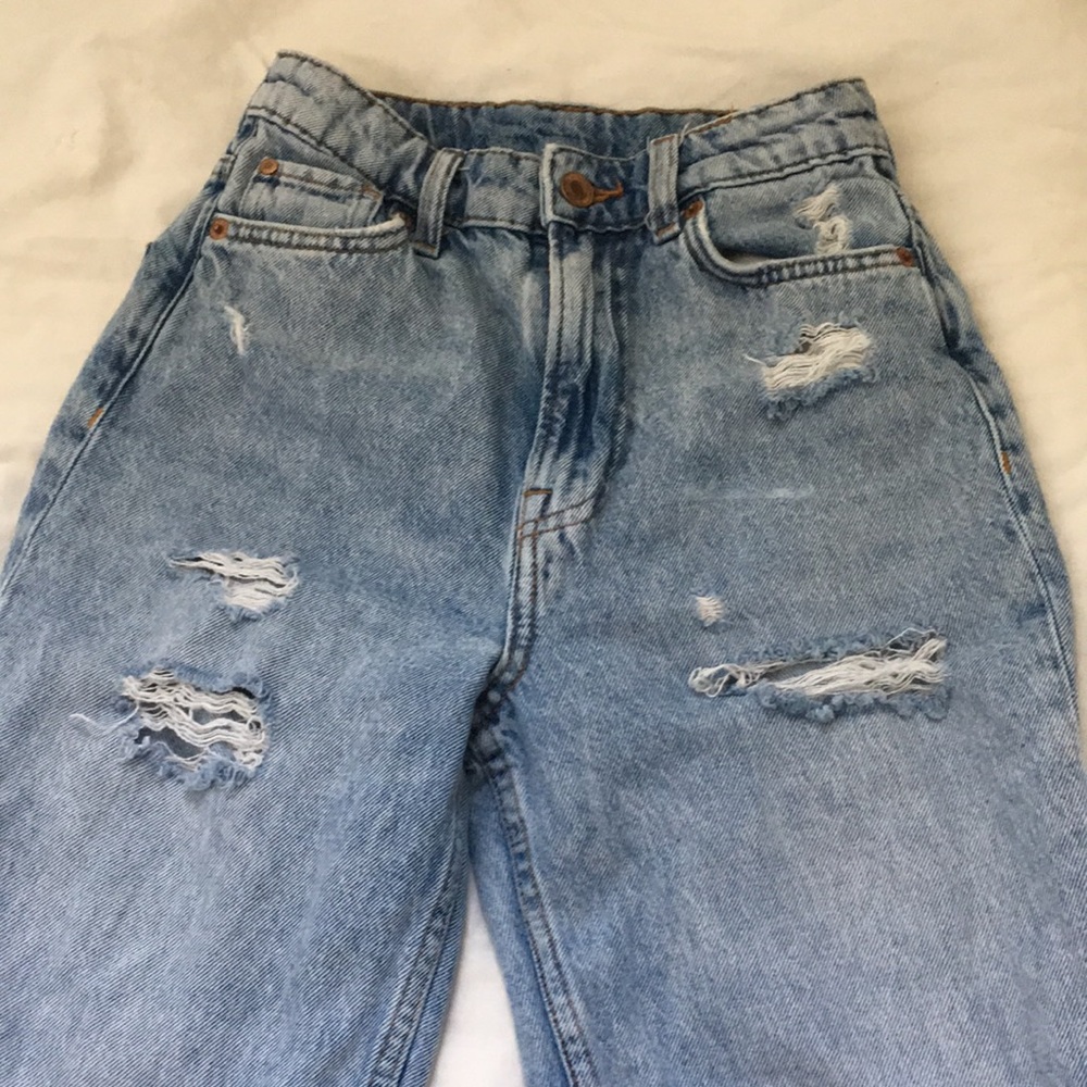 H&M high waisted ripped mom jeans